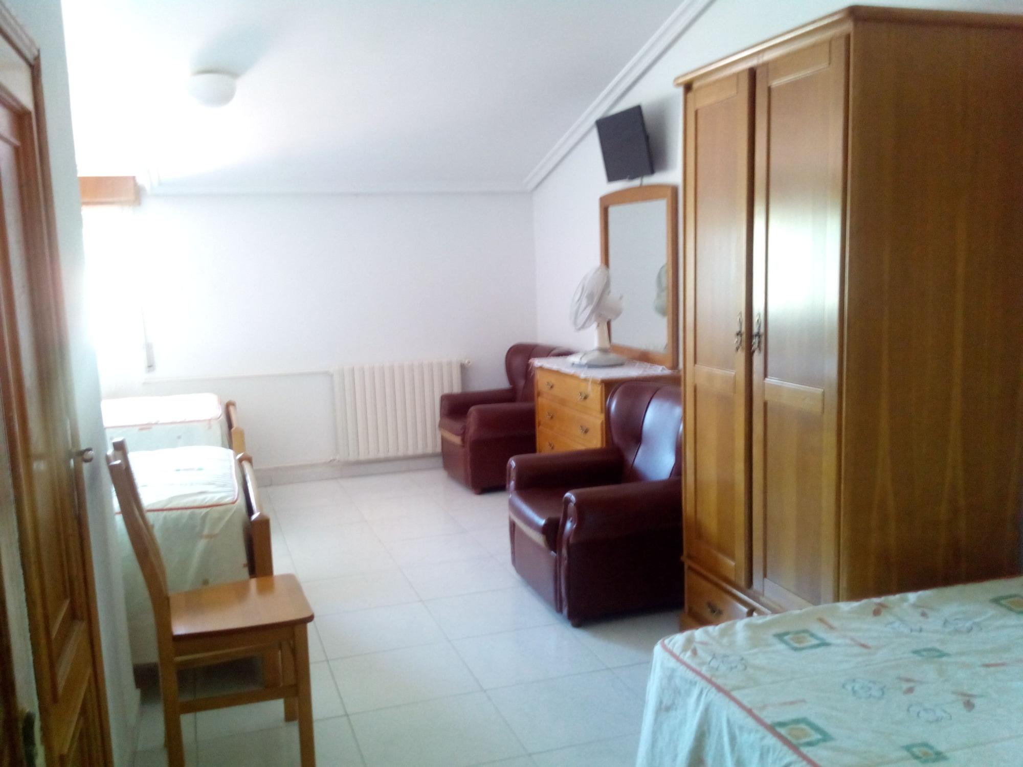 Hostal Sequeiros Сан-Сиприан-де-Виньяс Экстерьер фото