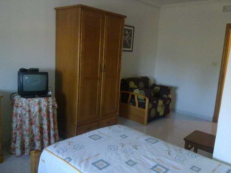 Hostal Sequeiros Сан-Сиприан-де-Виньяс Экстерьер фото