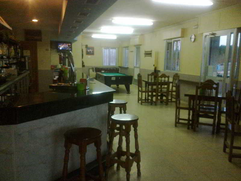 Hostal Sequeiros Сан-Сиприан-де-Виньяс Экстерьер фото